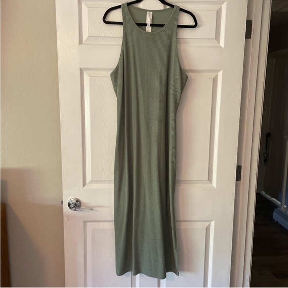 Fabletics Crinkle Knit Tank Dress - Picture 3 of 7